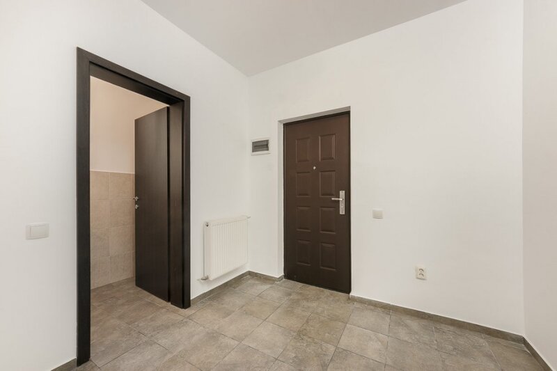Pipera, zona Porsche, Hotel Alexander, vila spatioasa si eleganta.